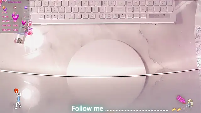 AnnieGOld_ webcam
