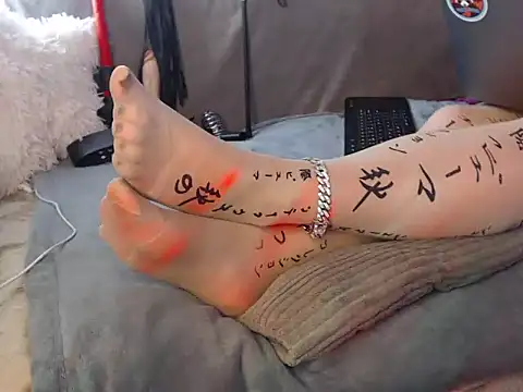 GoddessMonicaAngels webcam