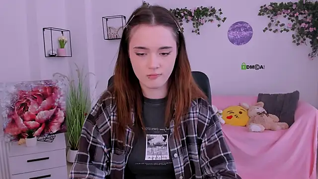 liana_kisses