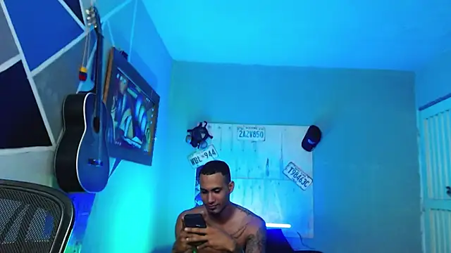 MagnusFrost webcam