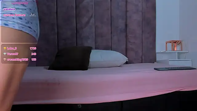 SelenaGmez webcam