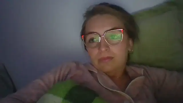 _isaabellaa webcam