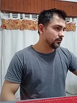 bradd_32 (M young) - CUMSHOT CLOSE UP