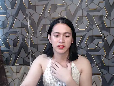 ur_asianpretty webcam