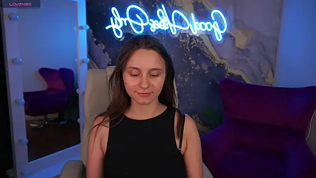 TinyNatalie webcam