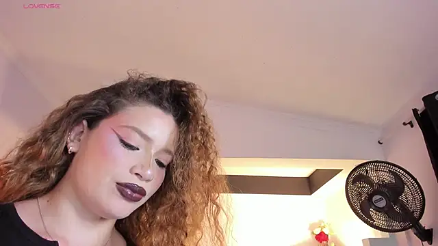 AphroditeSweett webcam
