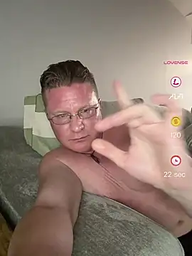 funandstuff (Ask my age) - 1500 to cum