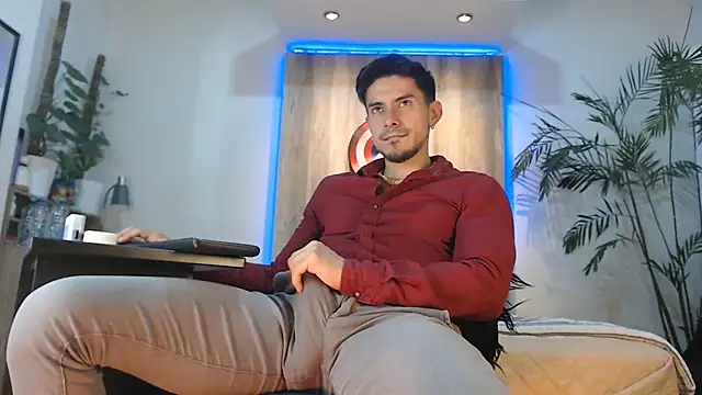 Andrew_4_ webcam