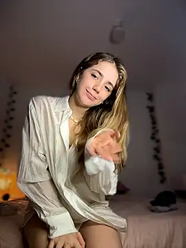 ShelbyHagen webcam