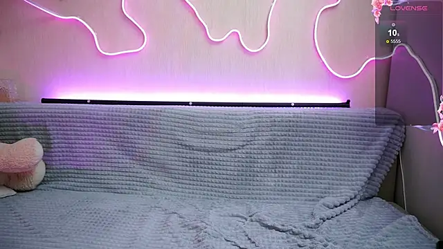 Alexa_Sparkle webcam