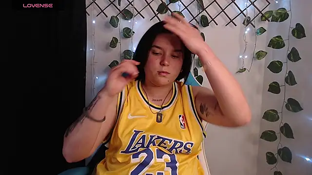 Nika_1_ webcam