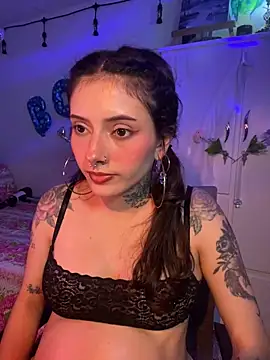 LiliJones_ webcam