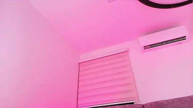 lu_mystic webcam