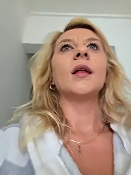 KaylinJan webcam
