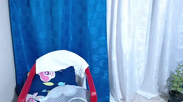 dannamomcerratt webcam
