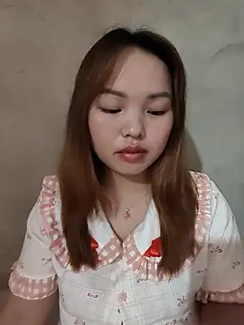 Mina_xYx webcam
