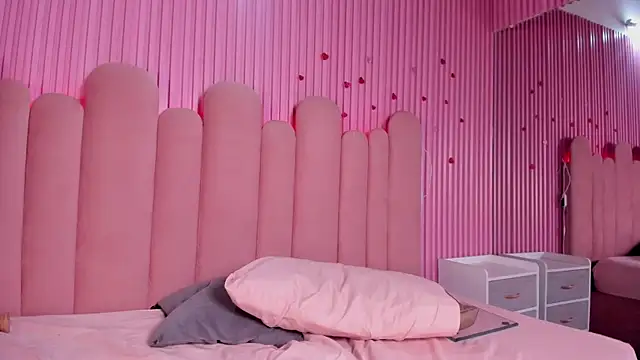 taniahottie webcam