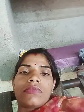 Cut_usha35 webcam