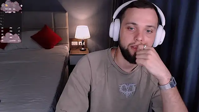 ChillyXO webcam