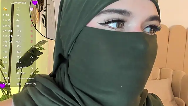 anna-henao webcam
