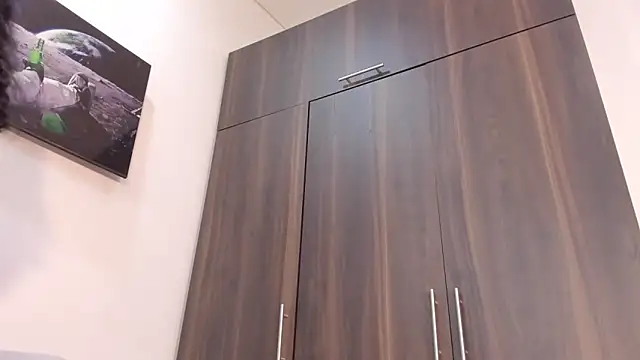 HarleyRedd webcam