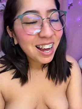 anni_ross webcam