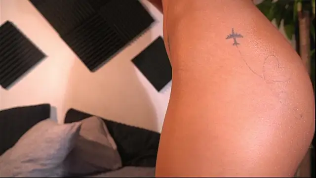 Ambeer_Rousess webcam