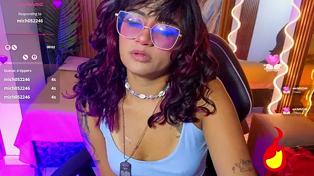 kristen_tay webcam