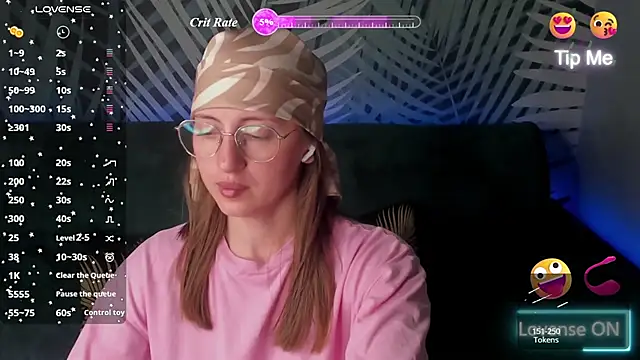 ChristyCrayme webcam