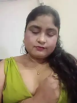 hornyriyanka webcam