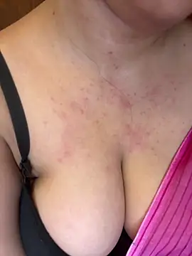SURBHI__9 webcam