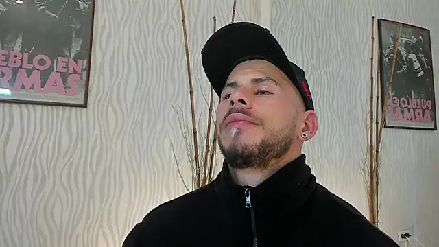 dylan_jacobx webcam