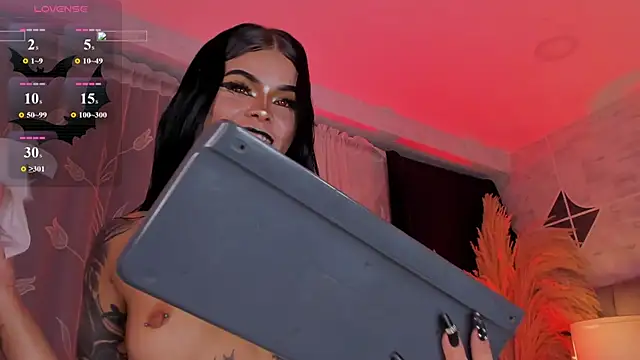 SweetDevil_7 webcam