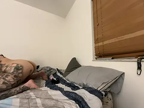 gothbaby3055 webcam