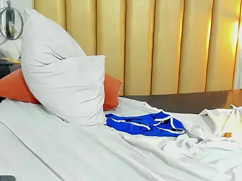 ScarletSweet_ webcam