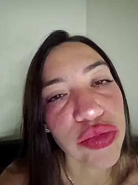 loveuu-bae webcam