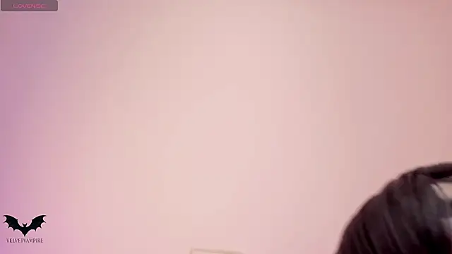 VelvetVampiree webcam