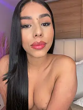 Rossie_Blooms webcam