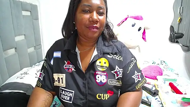 thickebonymilfF webcam