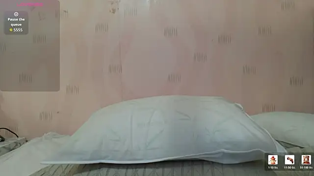 yourcuteneighbourr webcam