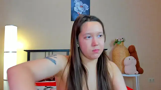 Mira_Karter webcam