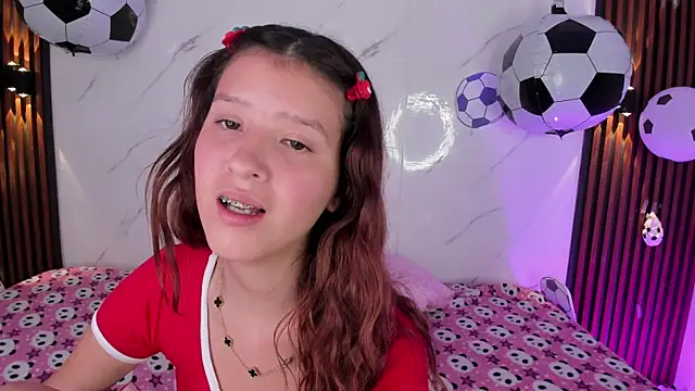 Sofi_cutiee webcam