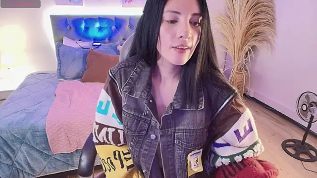 Neo_sarah_ live cam on StripChat