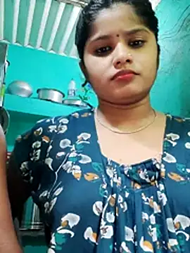 Cuple_masti72 webcam