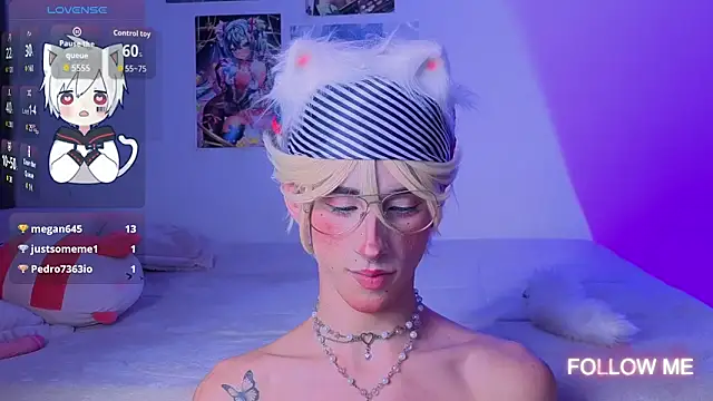 Kitsuneplay_ webcam