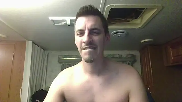 luverrboyy webcam