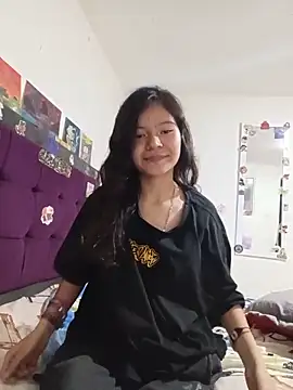 Ninffa_sweet21 webcam