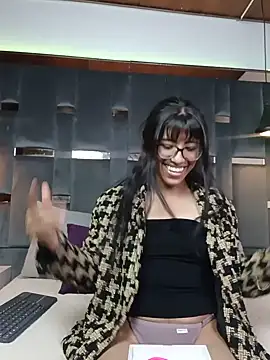 Lizethot7 webcam