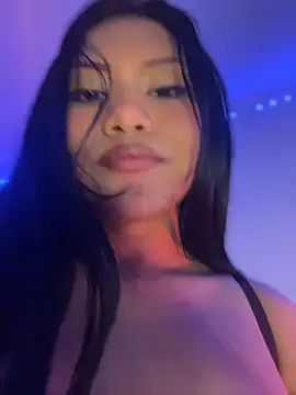 MaddyRuiz webcam