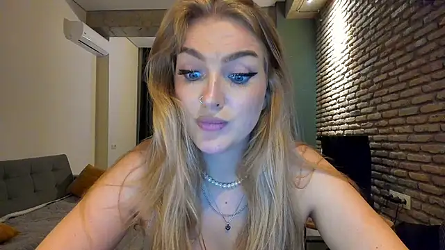 fifteenpoem webcam